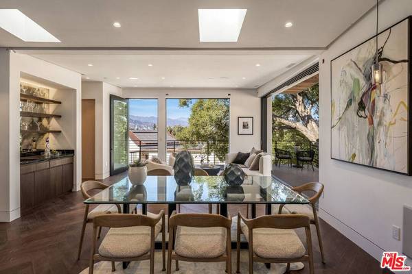 3616 Cadman Dr, Los Angeles, CA 90027