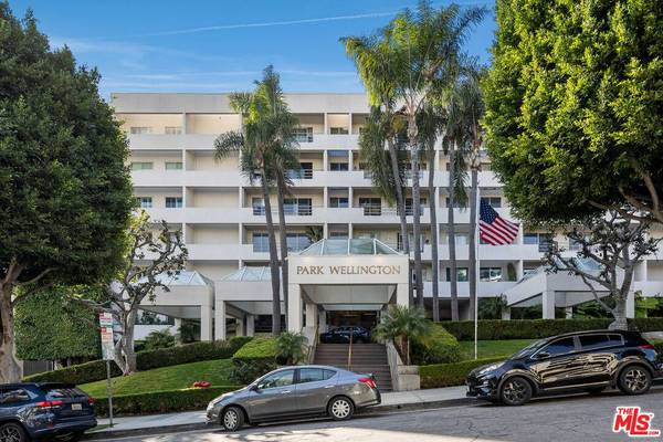 1131 Alta Loma Rd #412, West Hollywood, CA 90069