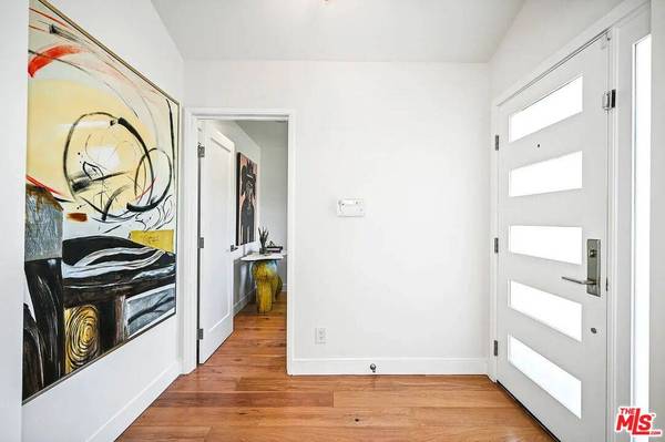 2751 Midvale Ave, Los Angeles, CA 90064
