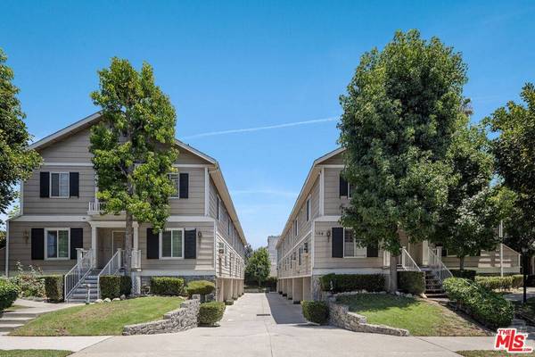 154 N Meridith Ave #7
