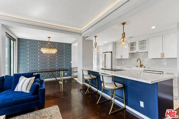 7250 Franklin Ave #616, Los Angeles, CA 90046
