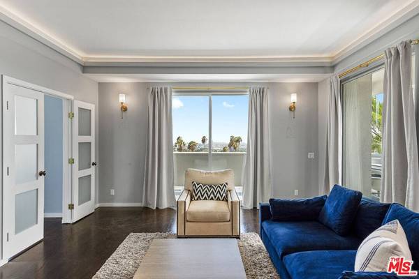 7250 Franklin Ave #616, Los Angeles, CA 90046