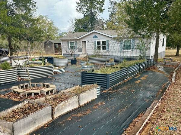 6975 Silver Mine RD, Harwood, TX 78632