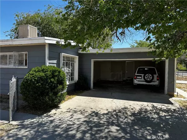 1231 W Avenue H15, Lancaster, CA 93534