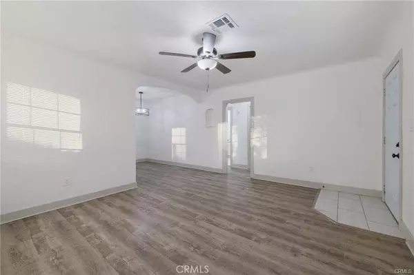 1107 Pacific, Bakersfield, CA 93305