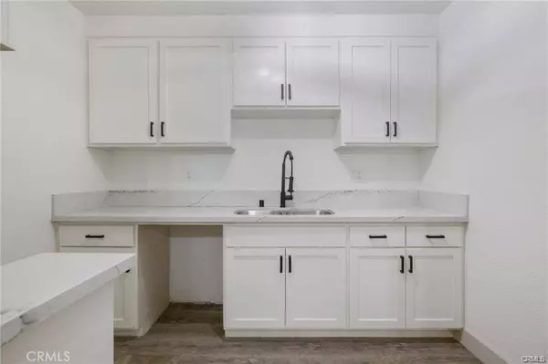 1107 Pacific, Bakersfield, CA 93305