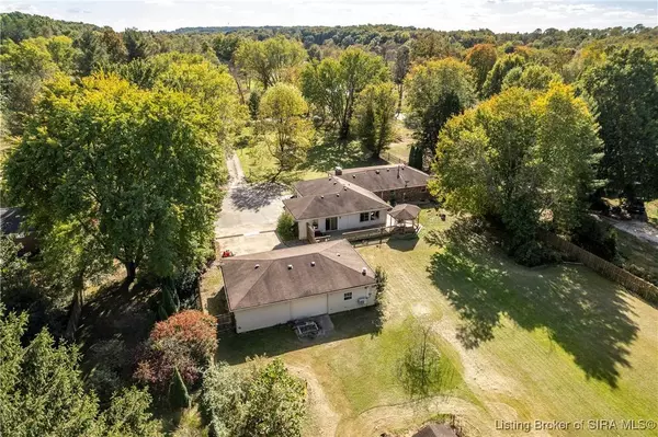 8126 John Pectol RD, Georgetown, IN 47122