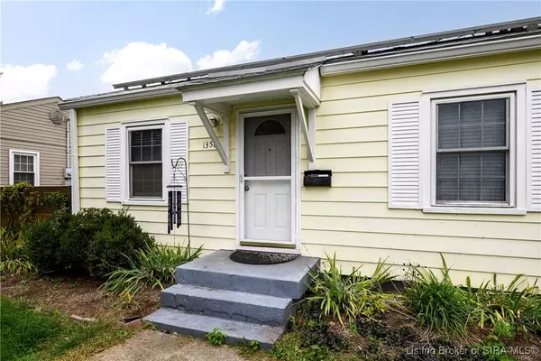 1356 Trinity Park DR, Louisville, KY 40213