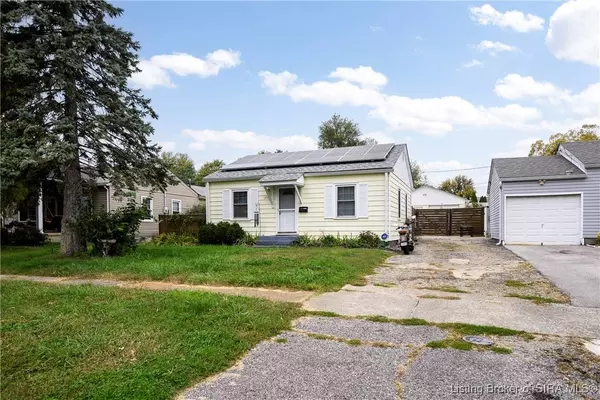 1356 Trinity Park DR, Louisville, KY 40213