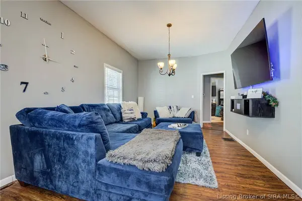 911 S 32nd ST S, Louisville, KY 40211