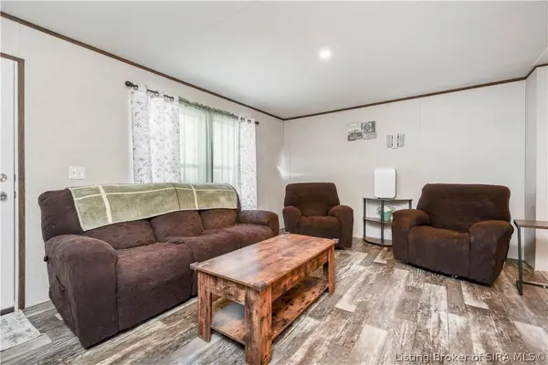 11356 S Marengo PIKE, Hardinsburg, IN 47125