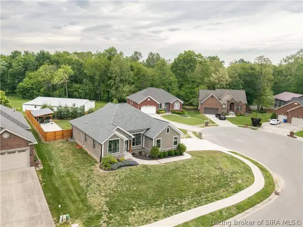 1109 Dora DR, Sellersburg, IN 47172