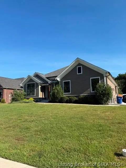 1109 Dora DR, Sellersburg, IN 47172