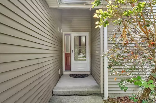 1245 Dodge RD, Getzville, NY 14068