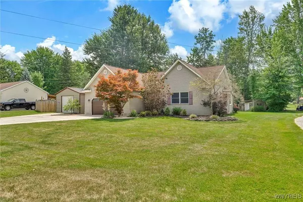 1245 Dodge RD, Getzville, NY 14068