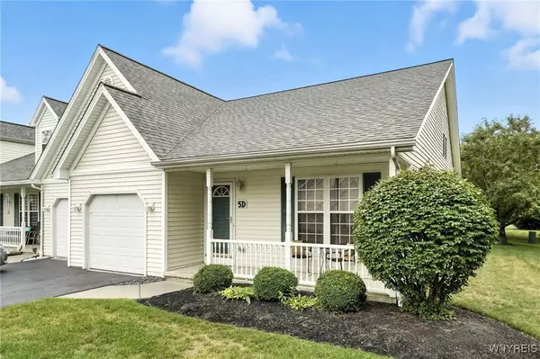 5 Astor Ridge DR #D, Buffalo, NY 14228