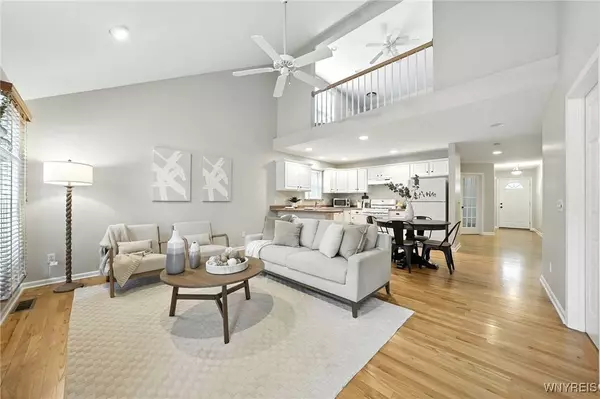 5 Astor Ridge DR #D, Buffalo, NY 14228