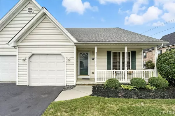 5 Astor Ridge DR #D, Buffalo, NY 14228