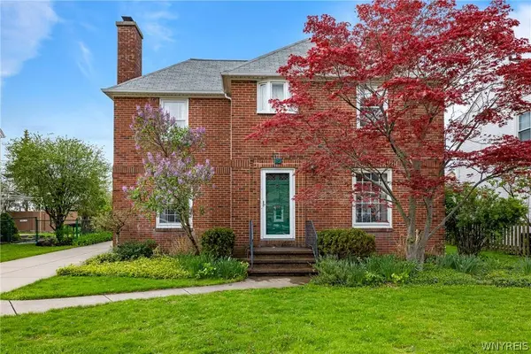 25 Saint Johns AVE, Buffalo, NY 14223