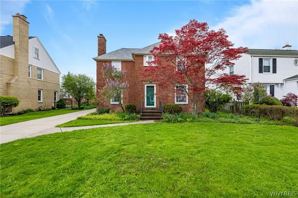 25 Saint Johns AVE, Buffalo, NY 14223