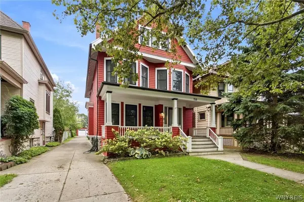 158 Huntington AVE
