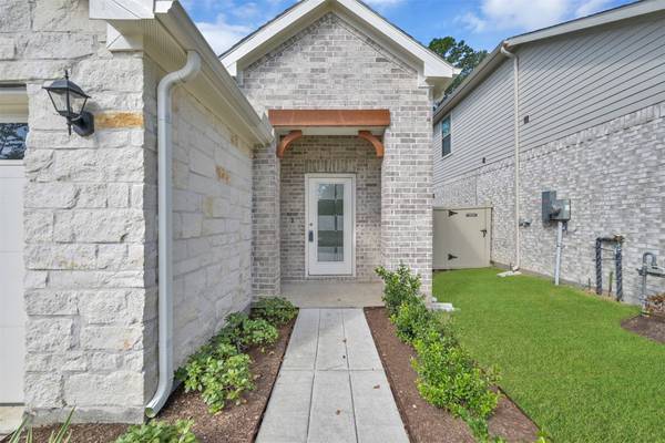 40510 Berylline LN, Magnolia, TX 77354