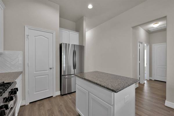 40510 Berylline LN, Magnolia, TX 77354