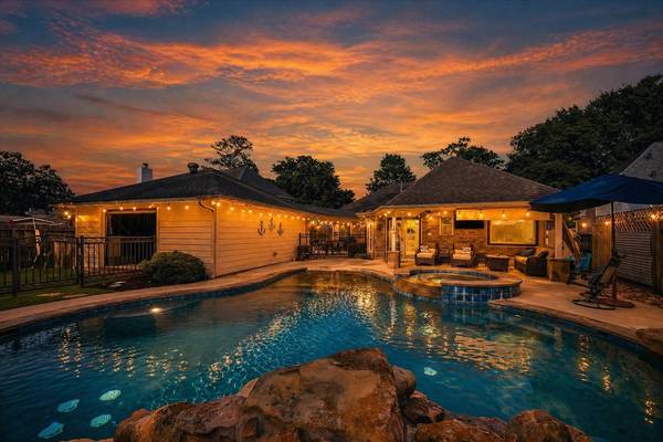 16131 Castlegrove CT, Tomball, TX 77377