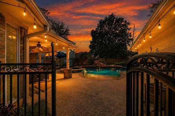 16131 Castlegrove CT, Tomball, TX 77377