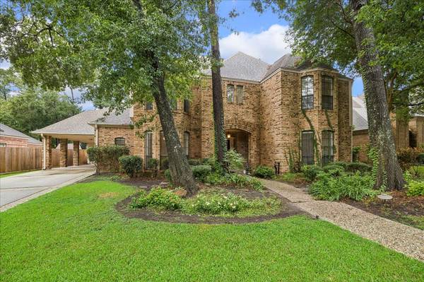 6015 Spanish Oak WAY