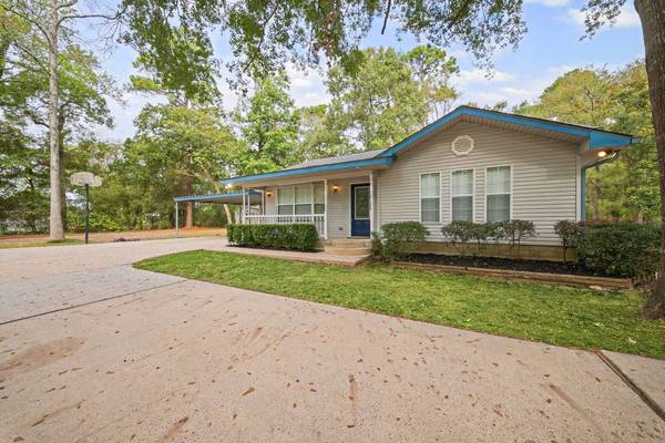 23780 Joseph RD, Hockley, TX 77447