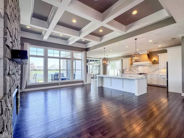 10297 Anees LN, Fishers, IN 46040