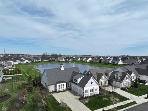 10297 Anees LN, Fishers, IN 46040