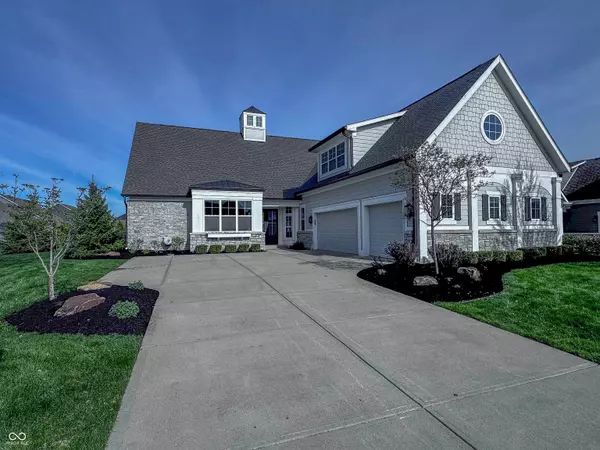 10297 Anees LN, Fishers, IN 46040