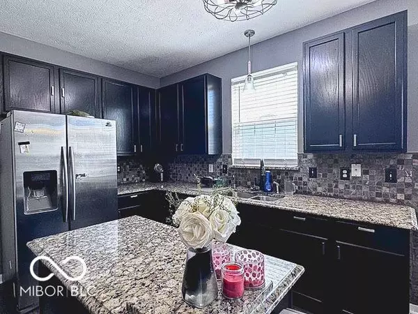 6155 W Bayfront, Mccordsville, IN 46055