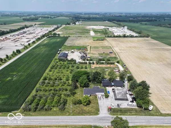 6397 S State Road 13, Pendleton, IN 46064