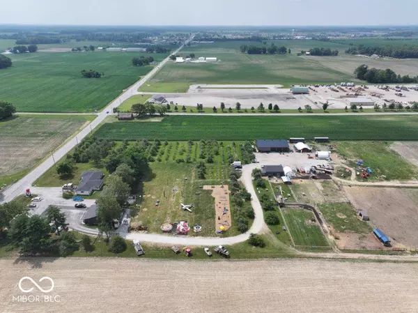 6397 S State Road 13, Pendleton, IN 46064