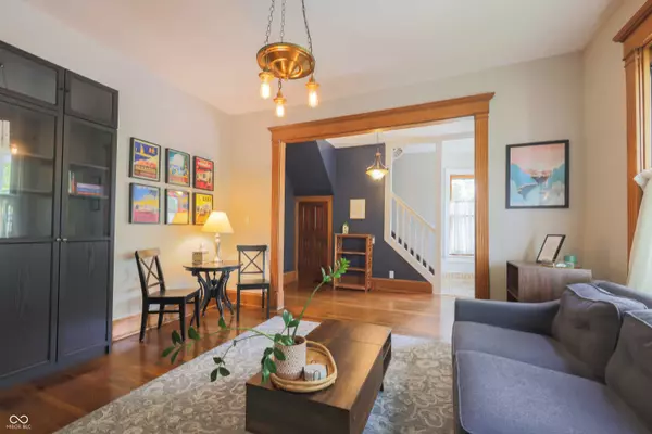 1536 E Ohio ST, Indianapolis, IN 46201