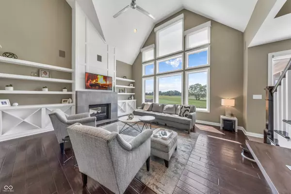 16463 Valhalla DR, Noblesville, IN 46060