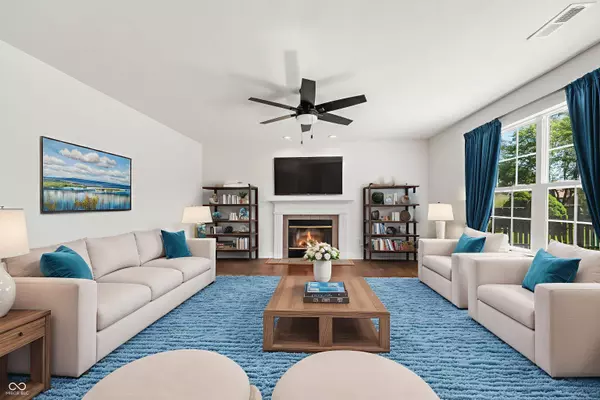 8841 Glass Chimney LN, Fishers, IN 46037