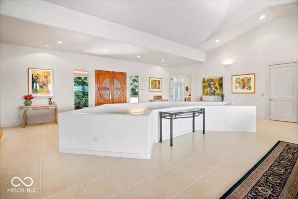 10919 Brigantine DR, Indianapolis, IN 46256