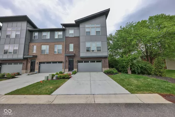 8244 Bostic DR, Fishers, IN 46038