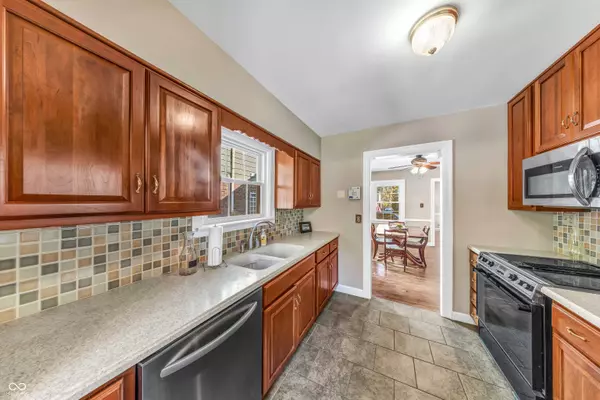 850 N Butler AVE, Indianapolis, IN 46219