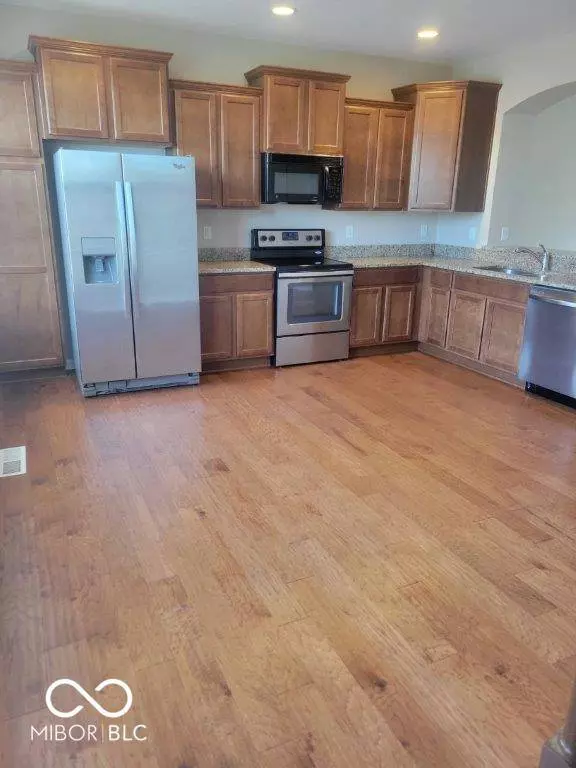 12718 Hannah Hill RD, Fishers, IN 46037