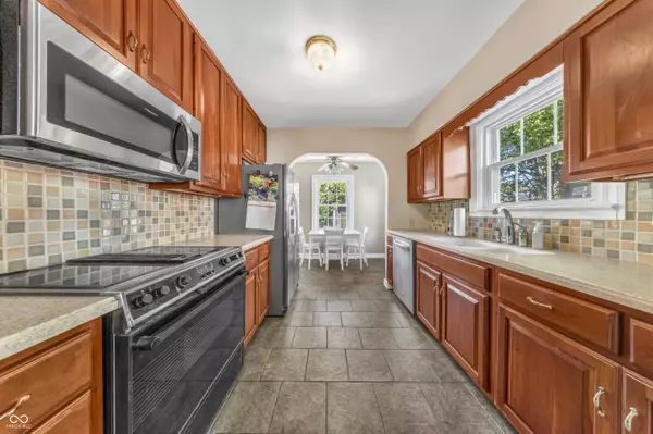 850 N Butler AVE, Indianapolis, IN 46219