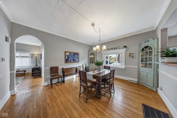 789 N 10th ST, Noblesville, IN 46060