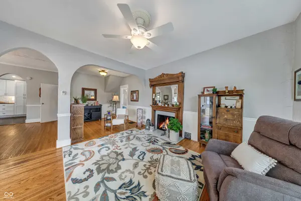 789 N 10th ST, Noblesville, IN 46060