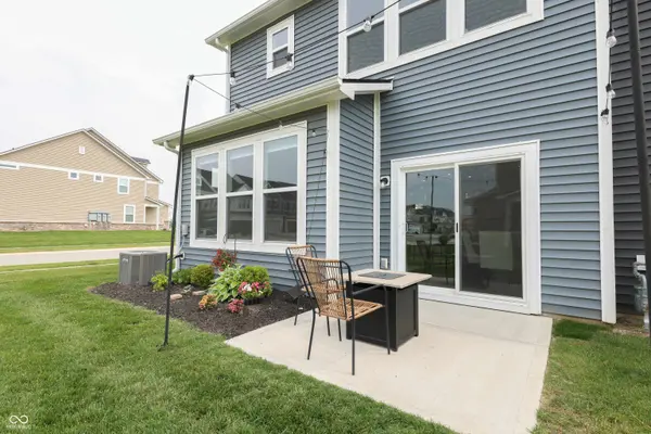 640 Axford Bay DR, Westfield, IN 46074