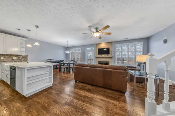 11223 Fonthill DR, Indianapolis, IN 46236