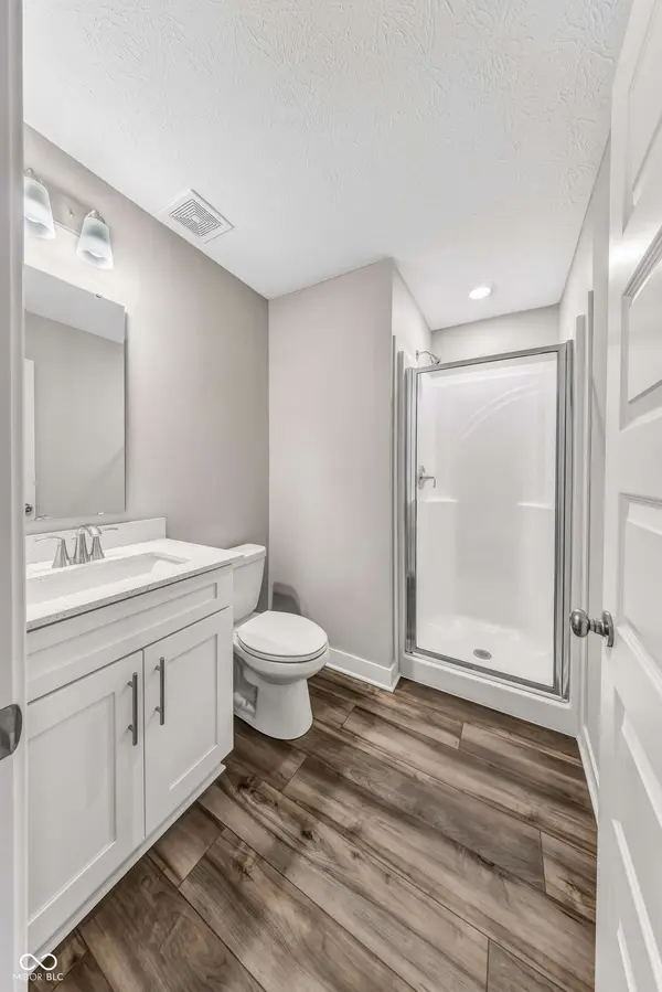 6988 Sunstone PL, Carmel, IN 46033